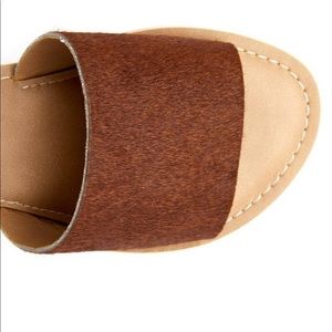 coconuts tiki wedge sandal